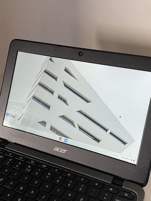 Acer Chromebook 311 Touchscreen (Ecrã Tátil) | C/ Carregador USB-C | Impecável
