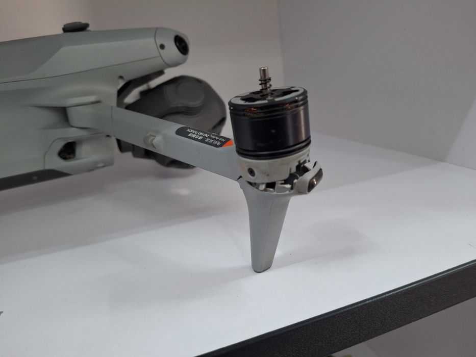 DJI Matrice 4T дрон