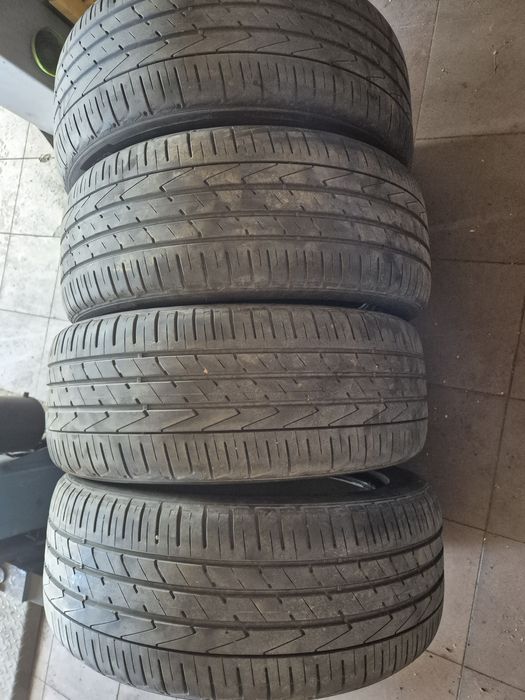 Hankook 235/50/19 letnie