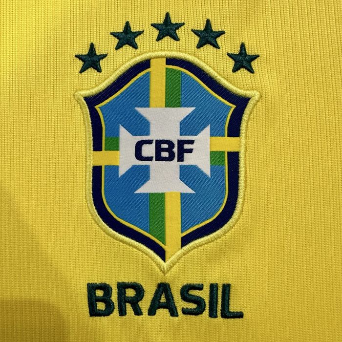 Camisa da seleção do Brasil amarela Principal 26/27