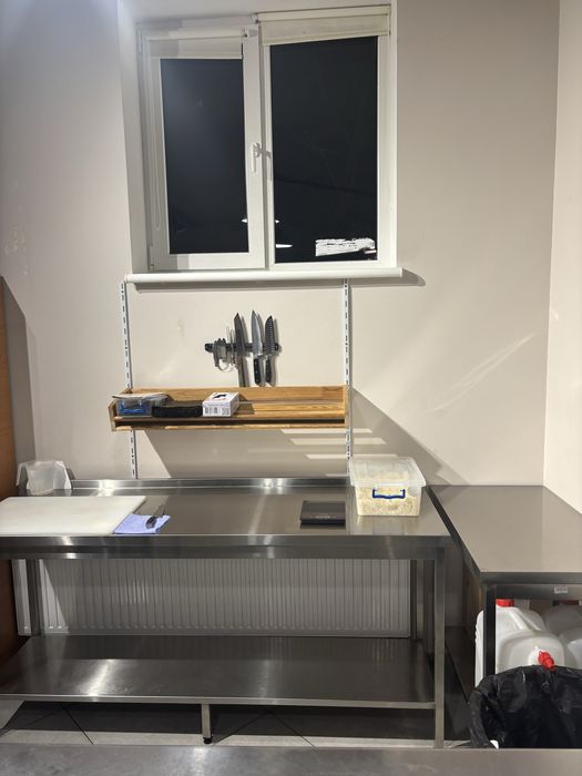 Готовий діючий бізнес суші/wok, розливне крафтове пиво, прохідне місце