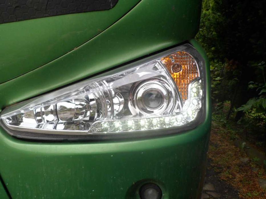komplet lamp przednich (ledy) scania irizar pb komplet  autobus