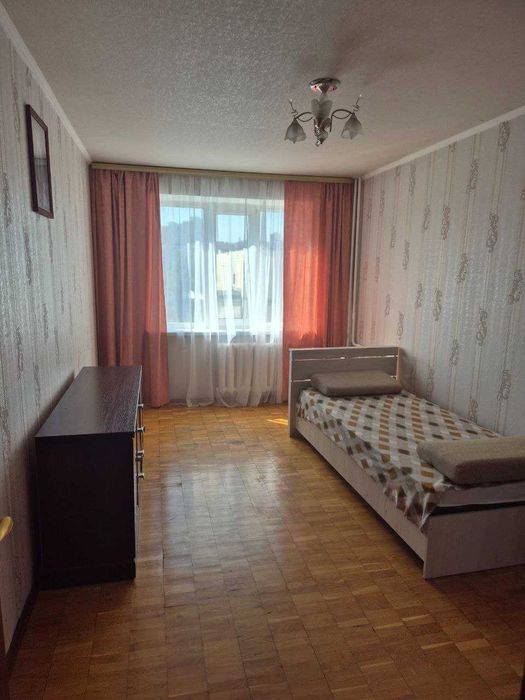 Оренда 3 кімнатної квартири, по вул Вишгородська 30