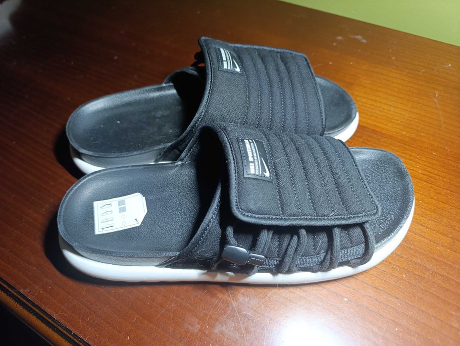 Шльопанці NIKE 42,5