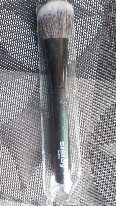 Sisley кисть для румян