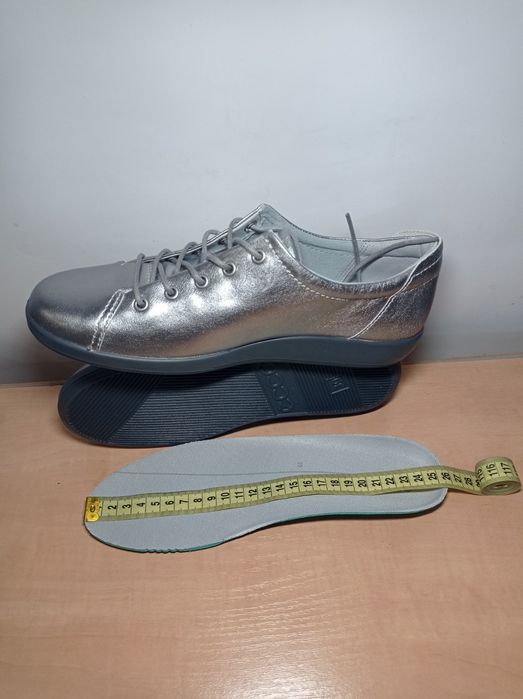 Кеди  шкіряні ЕССО Soft 2.0 36,39р.