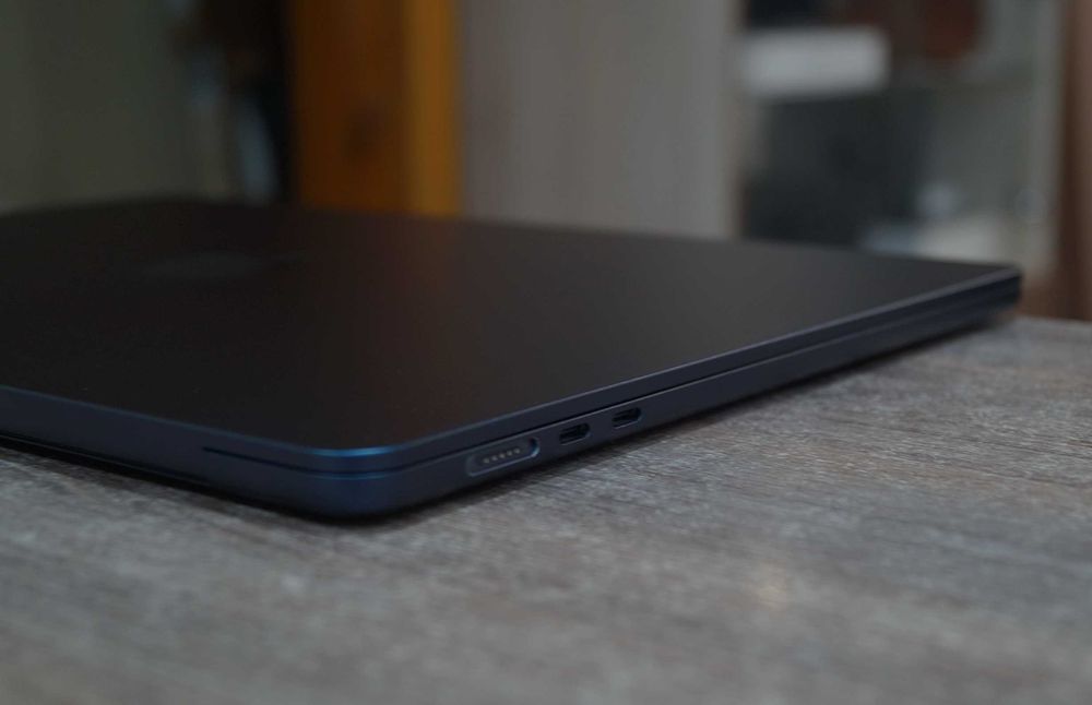 ГАРАНТІЯ MacBook Air M2 2023 (15" Retina/Apple M2/RAM 8ГБ LPDDR4/SSD 256ГБ) TVOYO