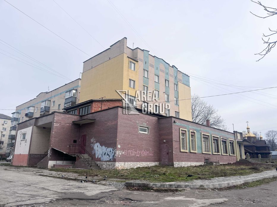 Продається приміщення 795 кв.м на мікрорайоні