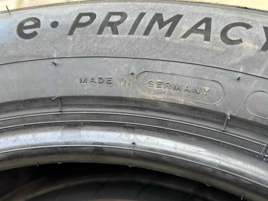 Шини 225/55 R18 102V Michelin e*primacy
