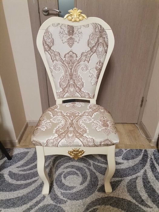 Кухонные стулья.