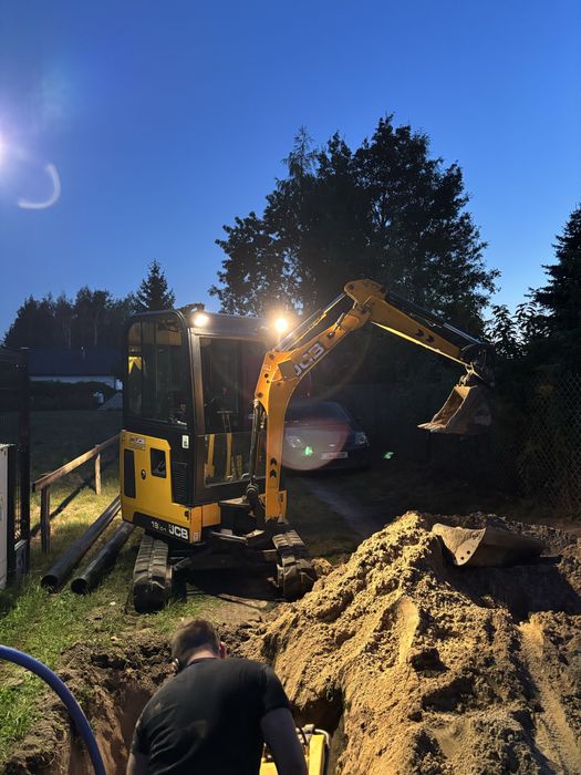 Minikoparka JCB wynajem wypożyczalnia koparek