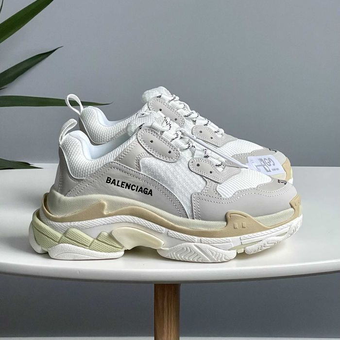 Унисекс кроссовки Balenciaga Triple S кросівки баленсиага трипл с