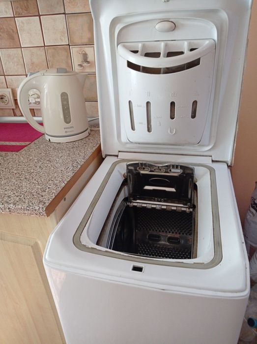 Продам пральну машинку "Indesit"