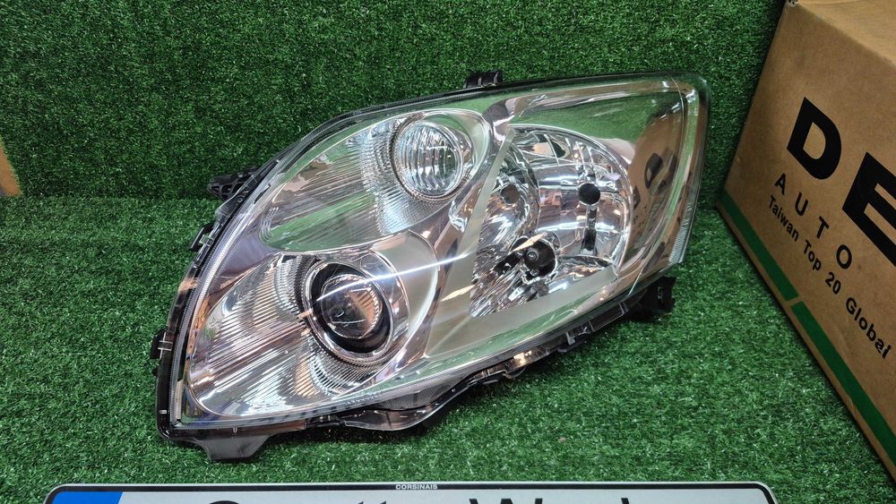 Otica Farol Esquerdo Toyota Auris E15 2007 a 2009 Ref. 212-11M5LMLD-EM NOVO