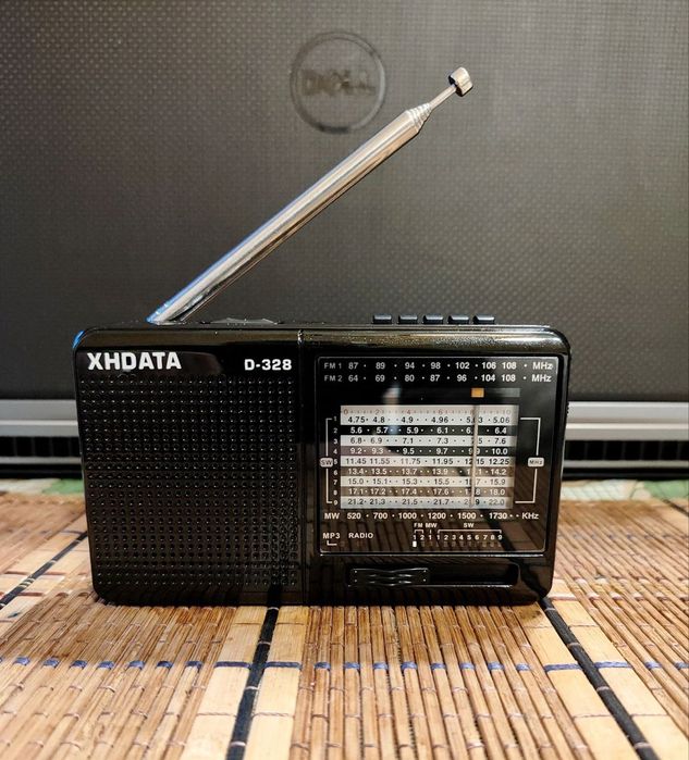 Радиоприемник XHDATA D 328 FM/AM/SW , MP3 Bluetooth SD card, чип DSP