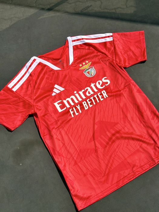 Camisola SL Benfica Adidas Vermelha | Tamanho S | Nova com Etiqueta