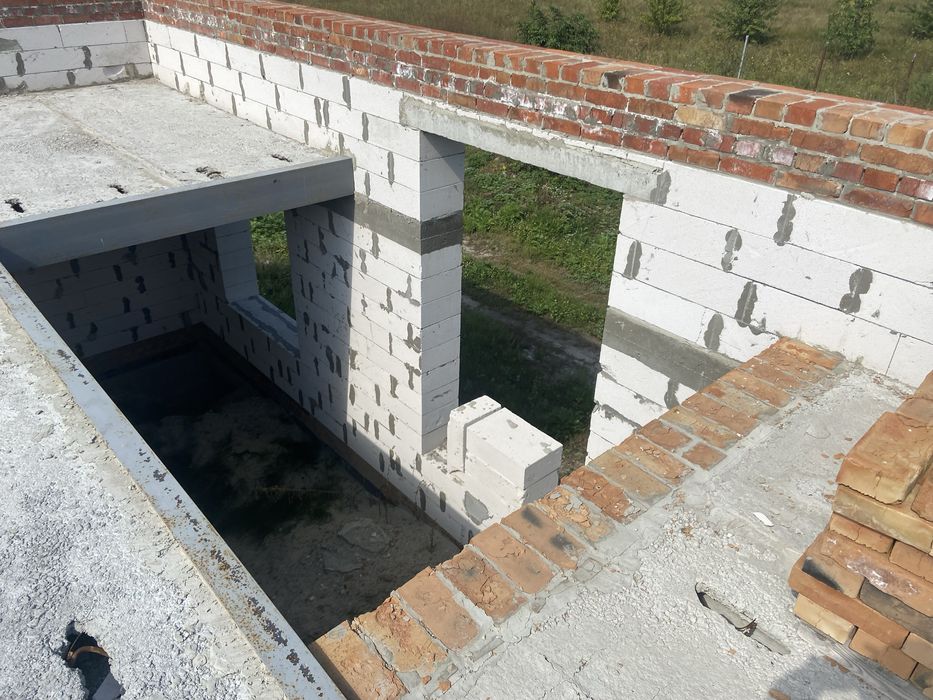 Незавершене будівництво