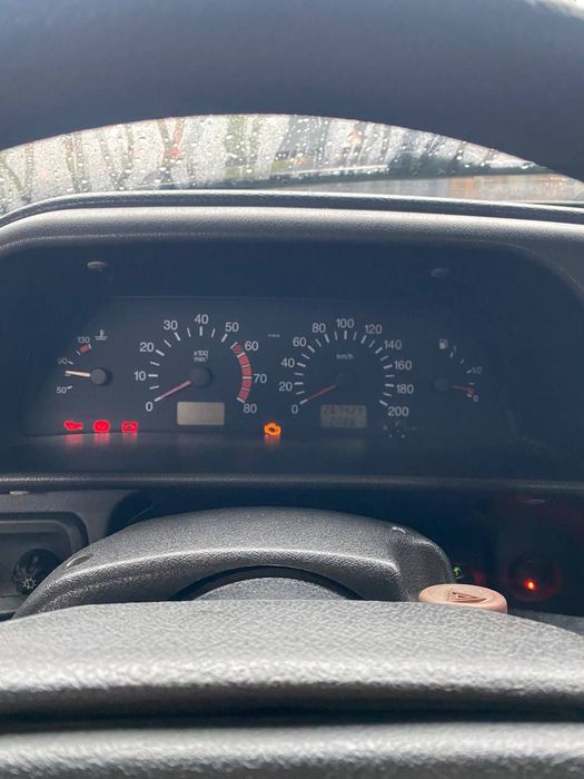 ВАЗ 2114 на повному бойовому ходу