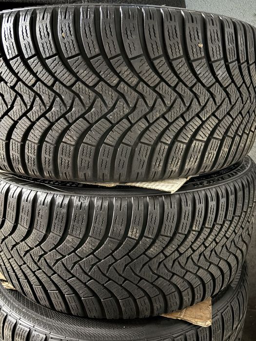 Opony 235/35/19 91W Falken 2021 Rok 7 mm