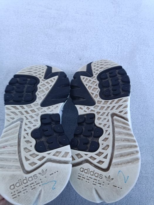 Женские кроссовки беговые Adidas р37.5-38