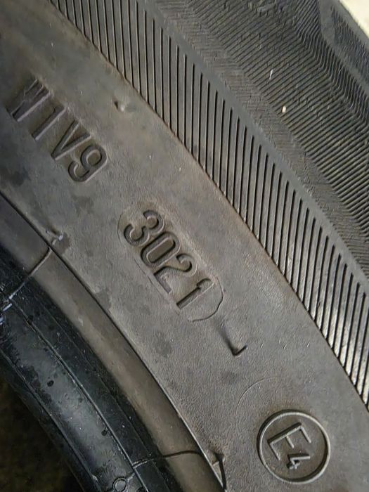 225/55R15 Barum Quartisc5 2021r