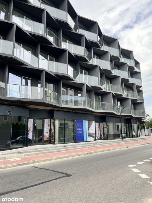 Parter 83 m2 Witryny Nowy budynek Centrum