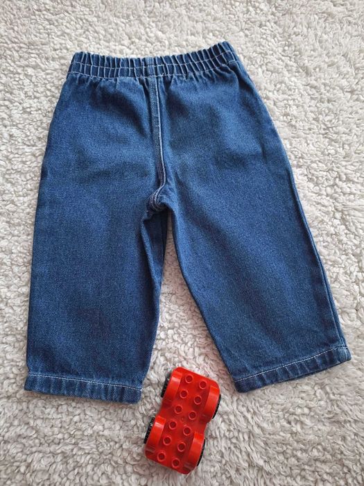 spodnie jeansowe: dla dzieci-bielone:z szeroką nogawką: like new