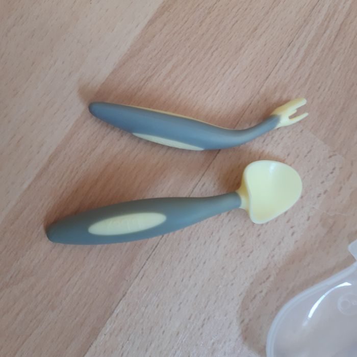 Sztućce B box do nauki jedzenia