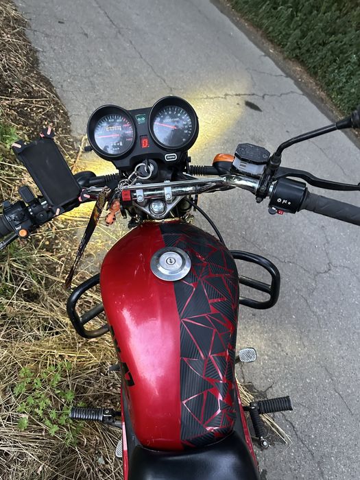 Продам спарк 125 майже  в ідельному стані