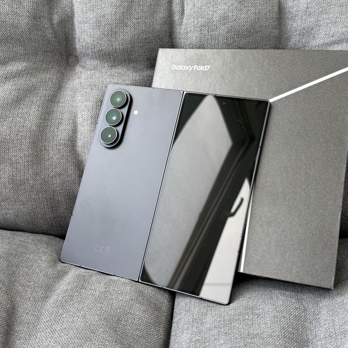 Samsung Fold 7 12/256 Официал на гарантии