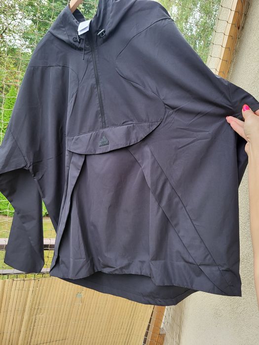 Wiatrówka kurtka Adidas rozm XXL rozm2Xl lekka i wygodna