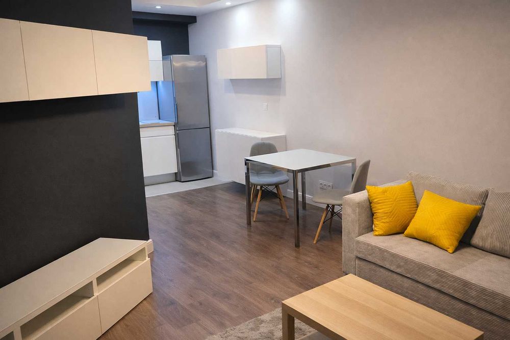 Kawalerka | 35m2 | Ochota | Park Szczęśliwicki | Ochrona 24h | Loggia