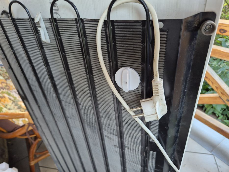 Морозильна камера ARDO висока 7 шухляд