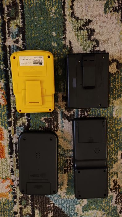 Consolas de mão e walkman