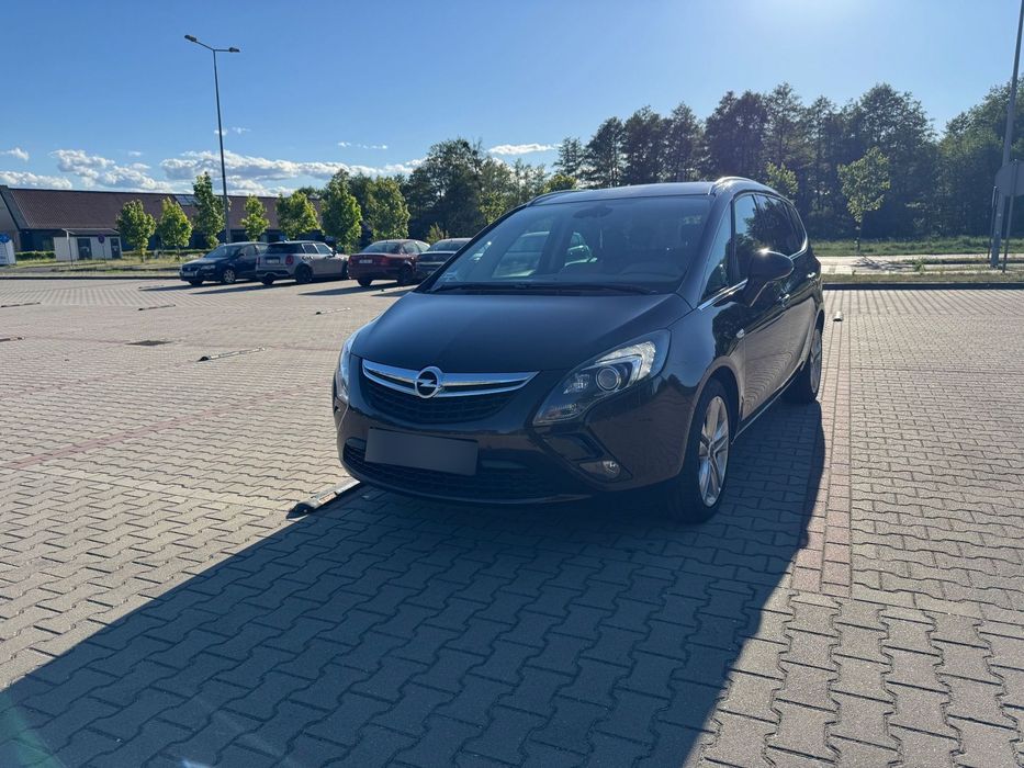 Opel Zafira Zafira C, automat, 7 osobowa, Pierwszy użytkownik,