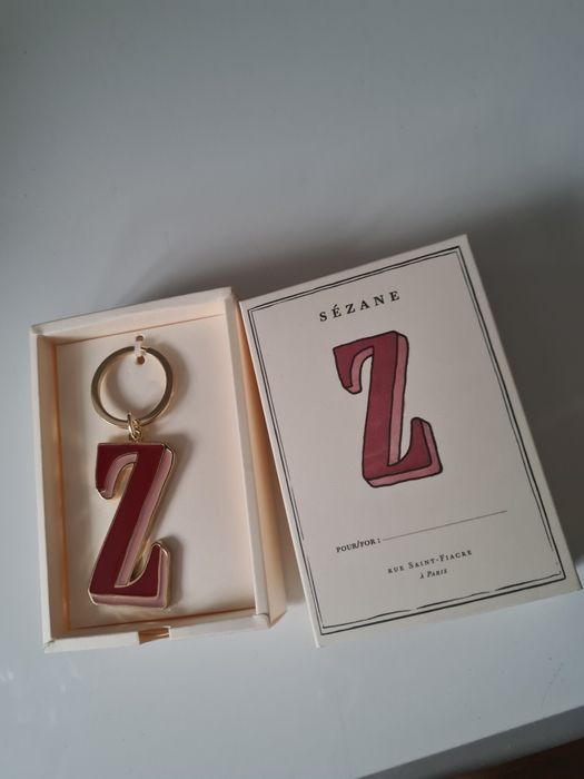 Sezane breloczek literka nowy