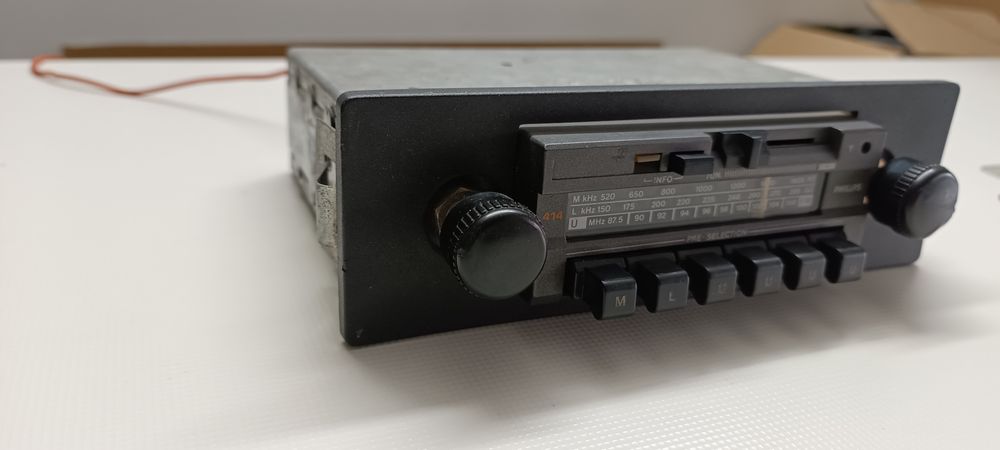 Stare radio samochodowe Philips 414 stan bdb 126p Polonez