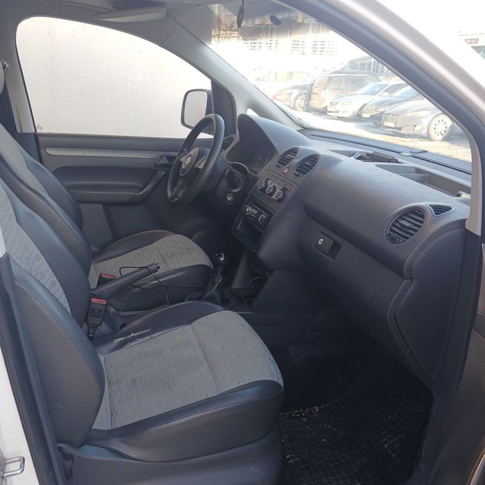 Volxvagen Caddy грузовий