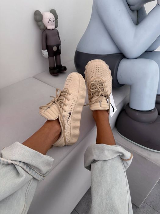 Кросівки  Nike W Mind 002
