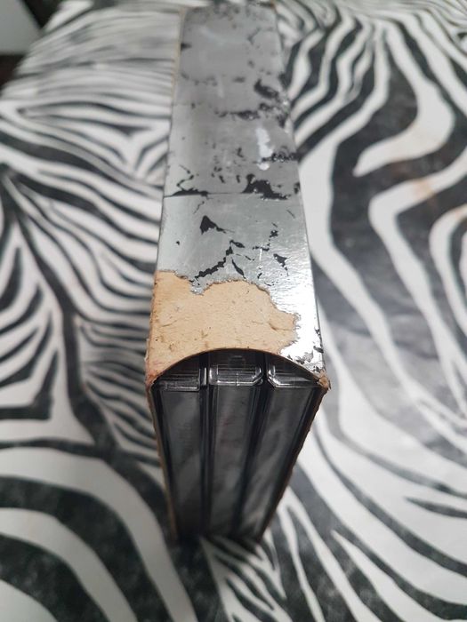 Cd Box red Live hot rare chili remix peppers