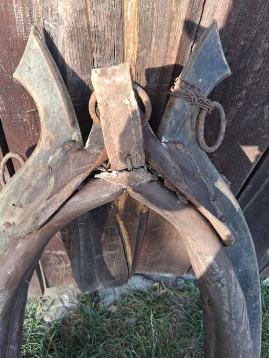 Chomąto końskie stare