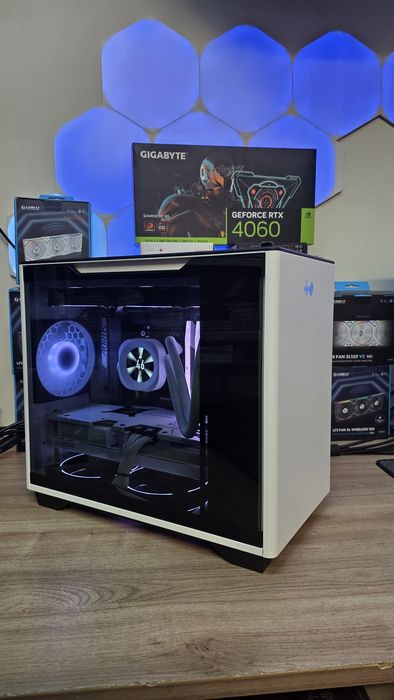 Gaming Ryzen 5 9600X 32GB 1TB Radeon 9070XT 16GB