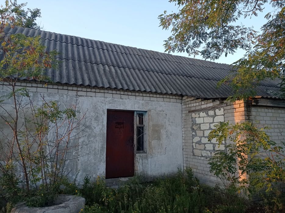 Здание под бизнес ,или разборка