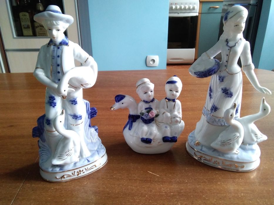 Figurki ozdobne gęsi.