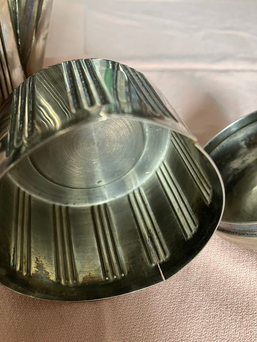 Elegante Chaleira, açucareiro e leiteira Art Déco