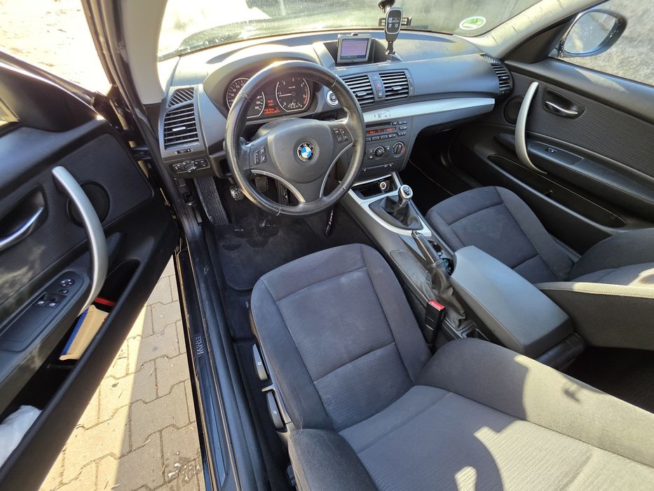 BMW E81 116D Tempomat klima grzane fotele rorzad  nowy + serwis
