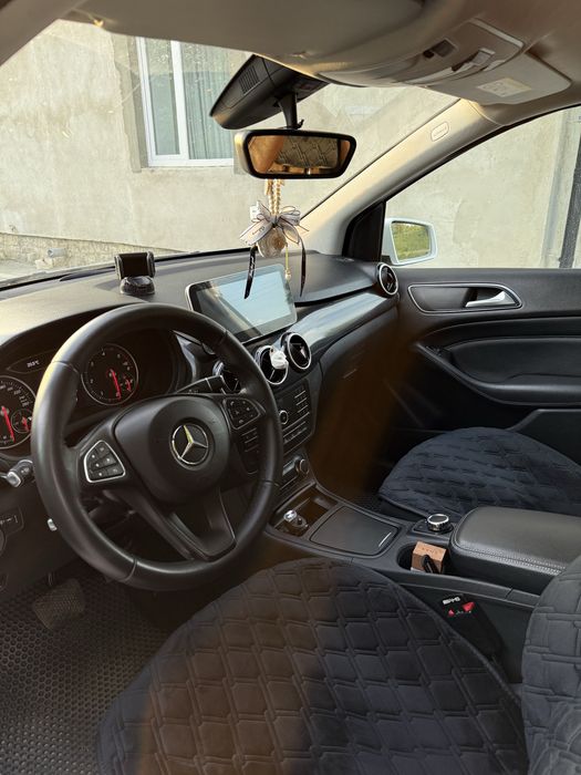Продам Mercedes B class 2018 2.2 дизель