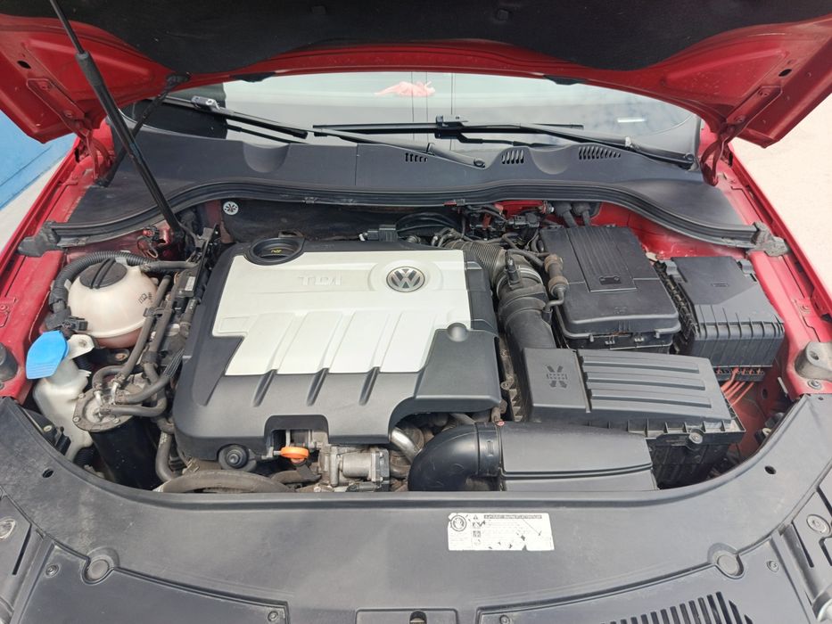 Volkswagen R_LINE PASSAT 210 к.с.
