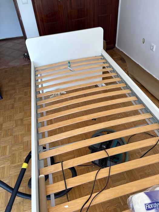 Cama solteiro 90x200 com estrado