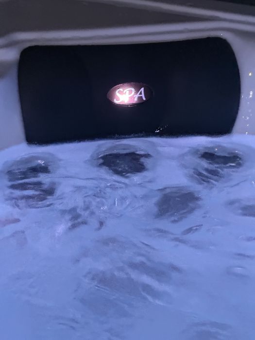 Jacuzzi SPA 6 Osób Premium | 2 Leżanki | 105 Dysz | Balboa | Full Zestaw